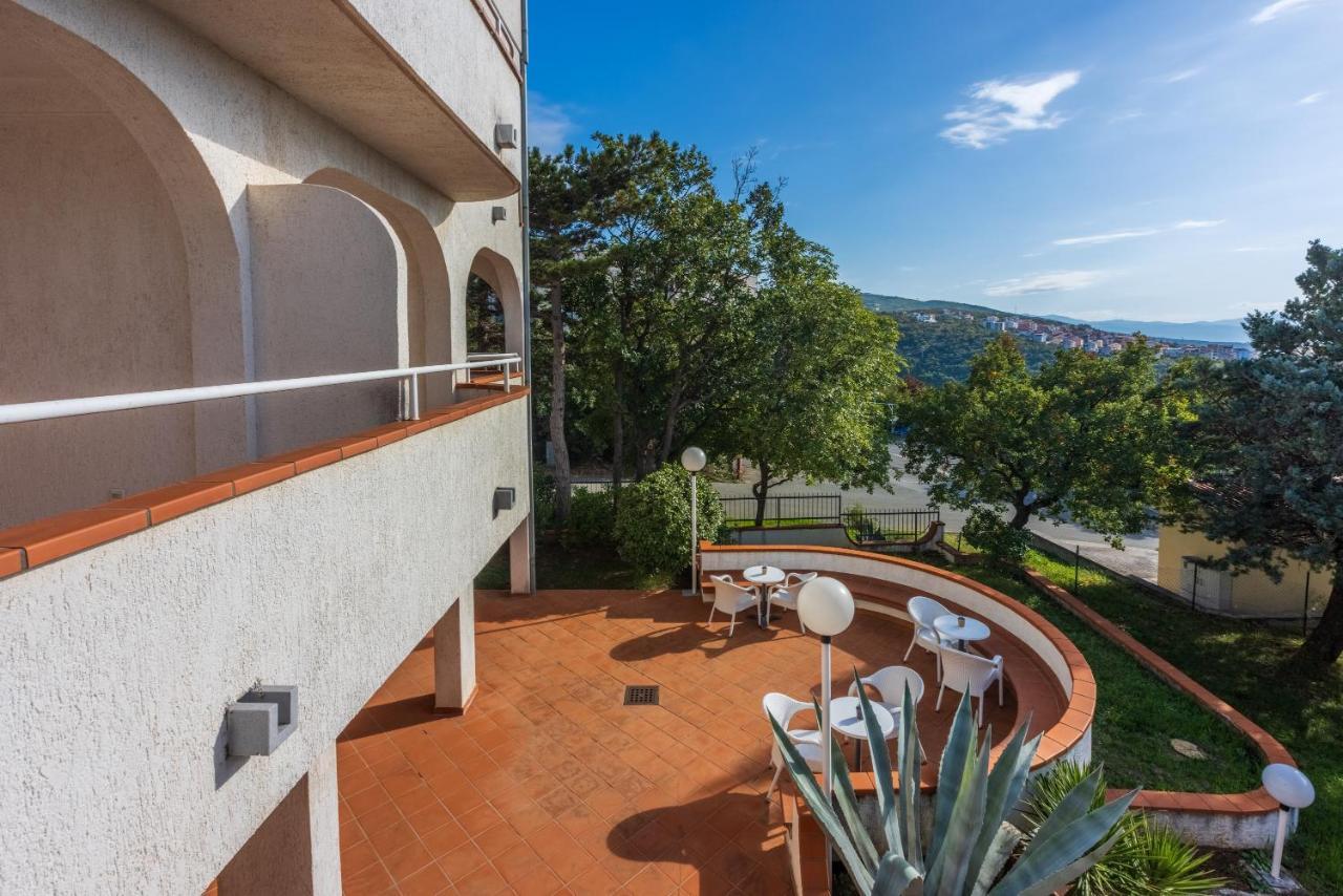 Guest House Agava Crikvenica Extérieur photo