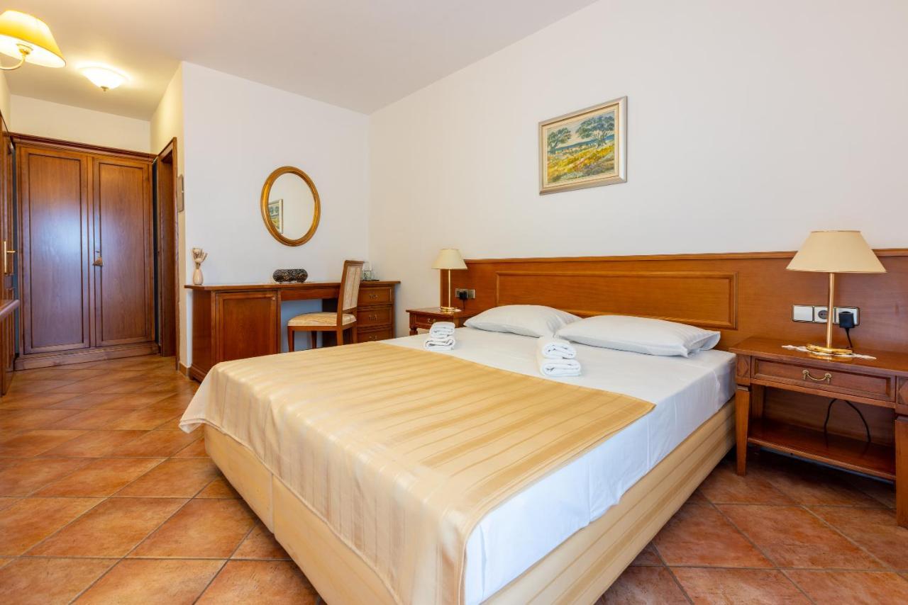 Guest House Agava Crikvenica Extérieur photo