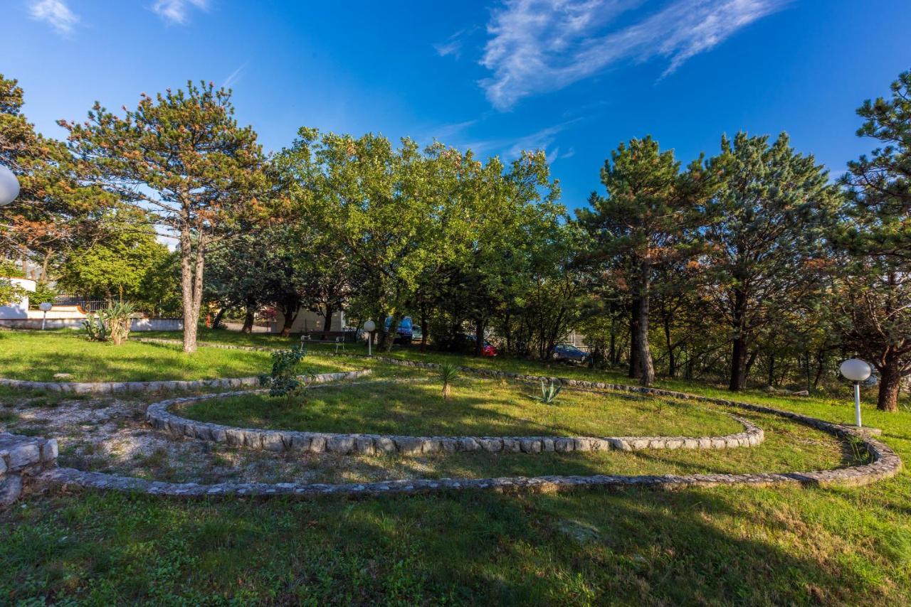 Guest House Agava Crikvenica Extérieur photo
