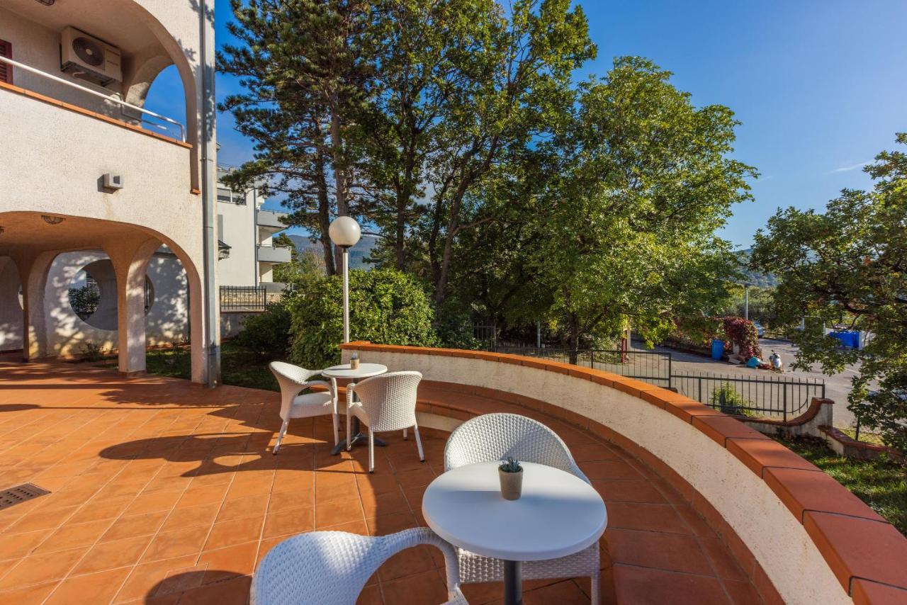 Guest House Agava Crikvenica Extérieur photo