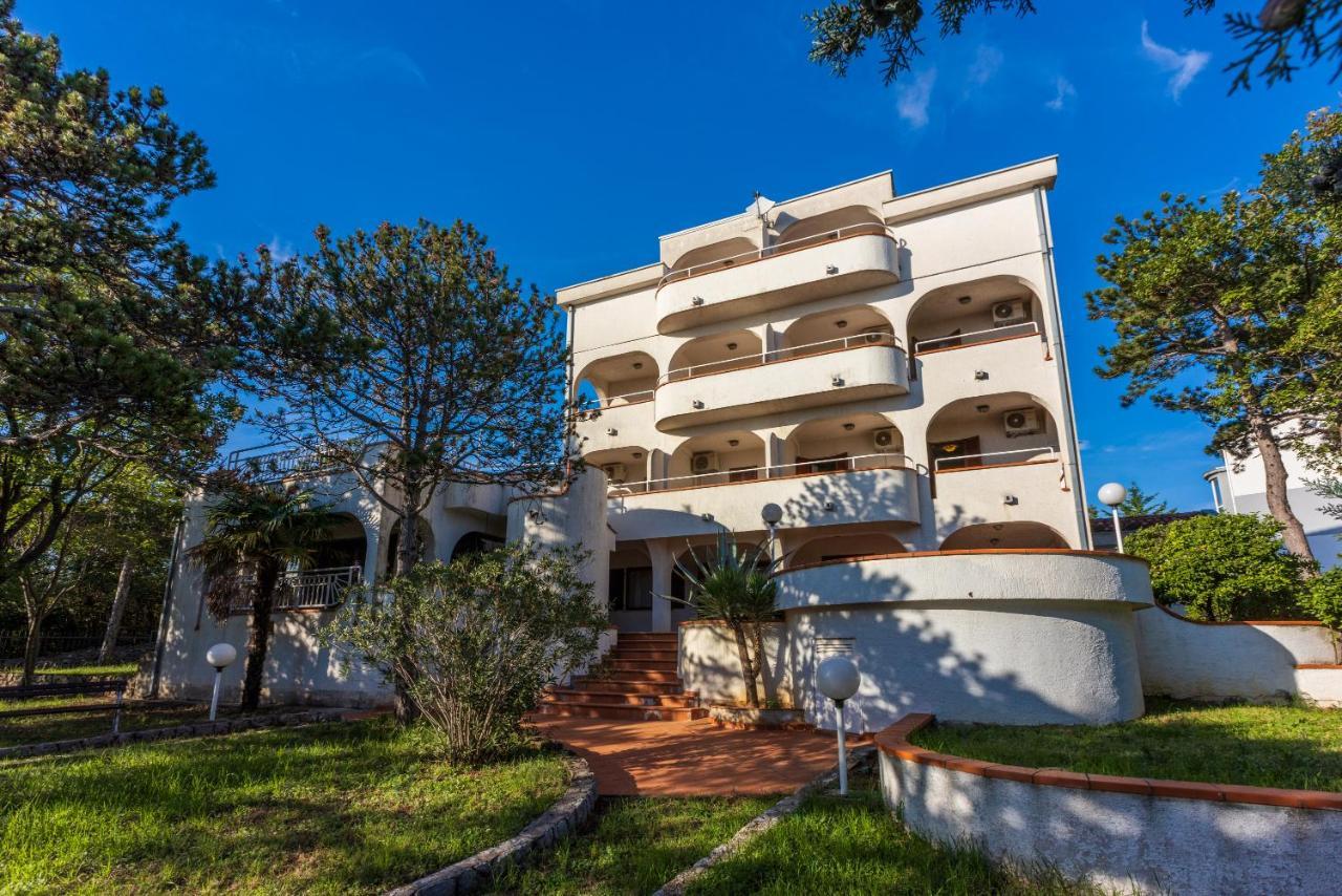 Guest House Agava Crikvenica Extérieur photo